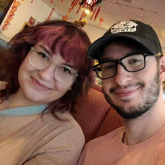 Meet your Posher, Jade - Picture 1 of 1